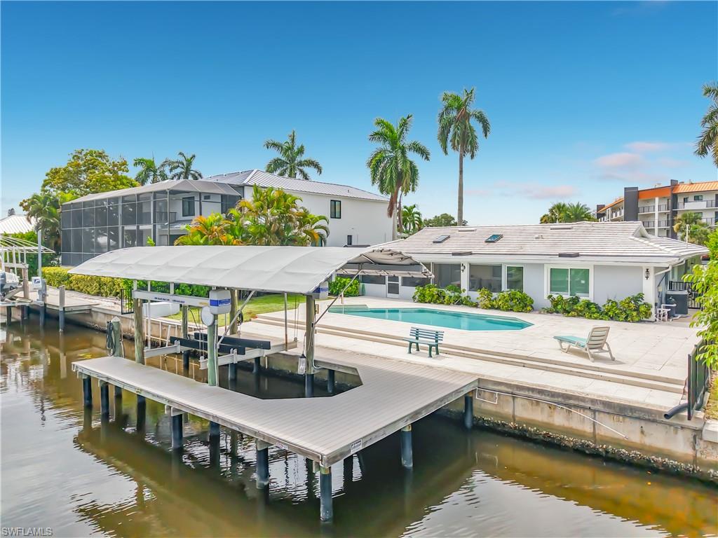 Little Hickory Boat Community house for sale