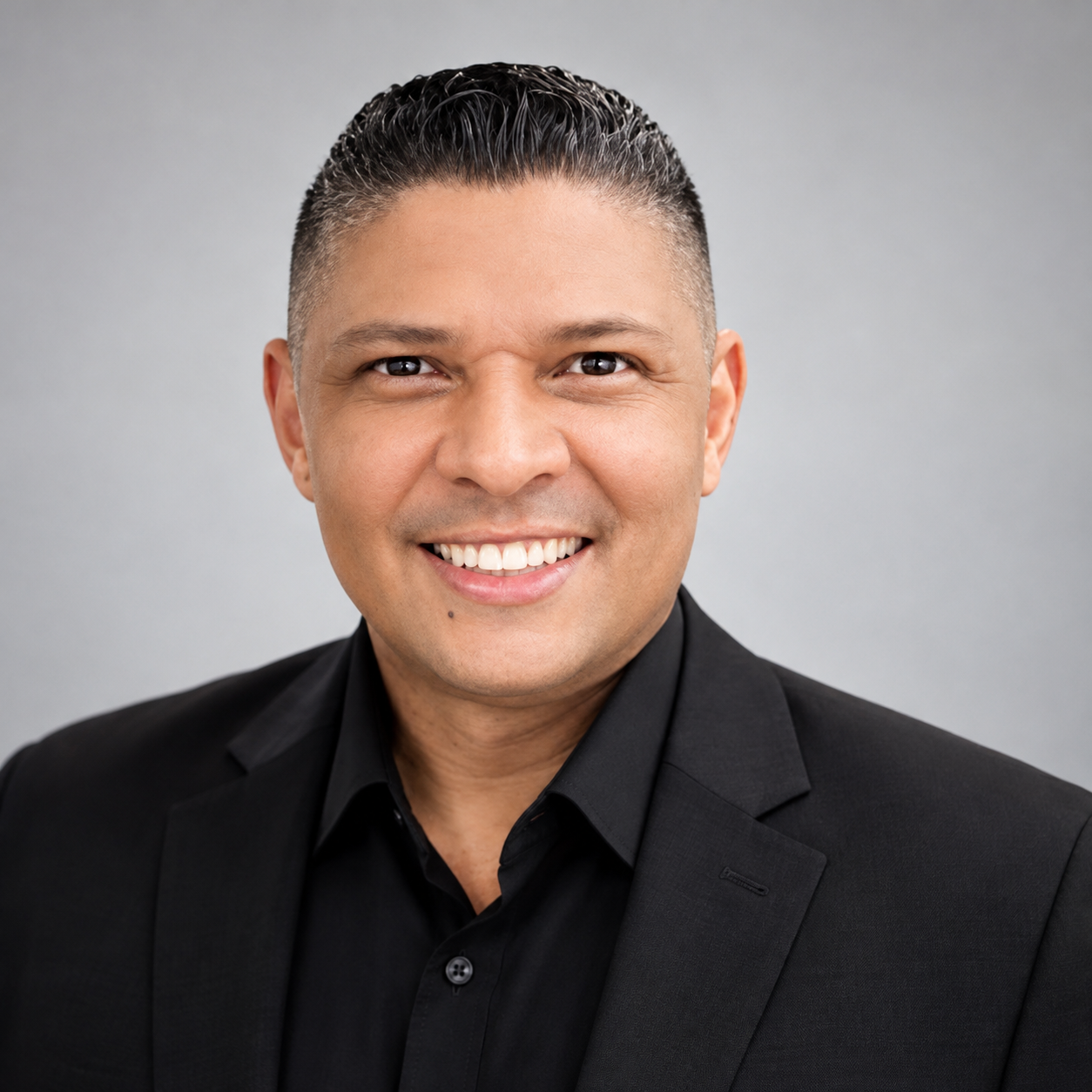 Francisco, Realtor® · Costa Rica