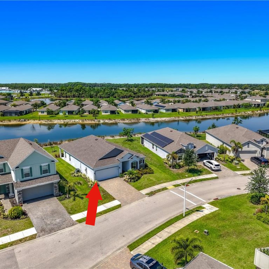 Lagoon Community Investment Property with income